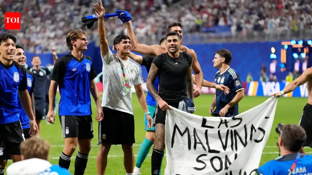 White House defends Argentina team’s right to display Falklands banner