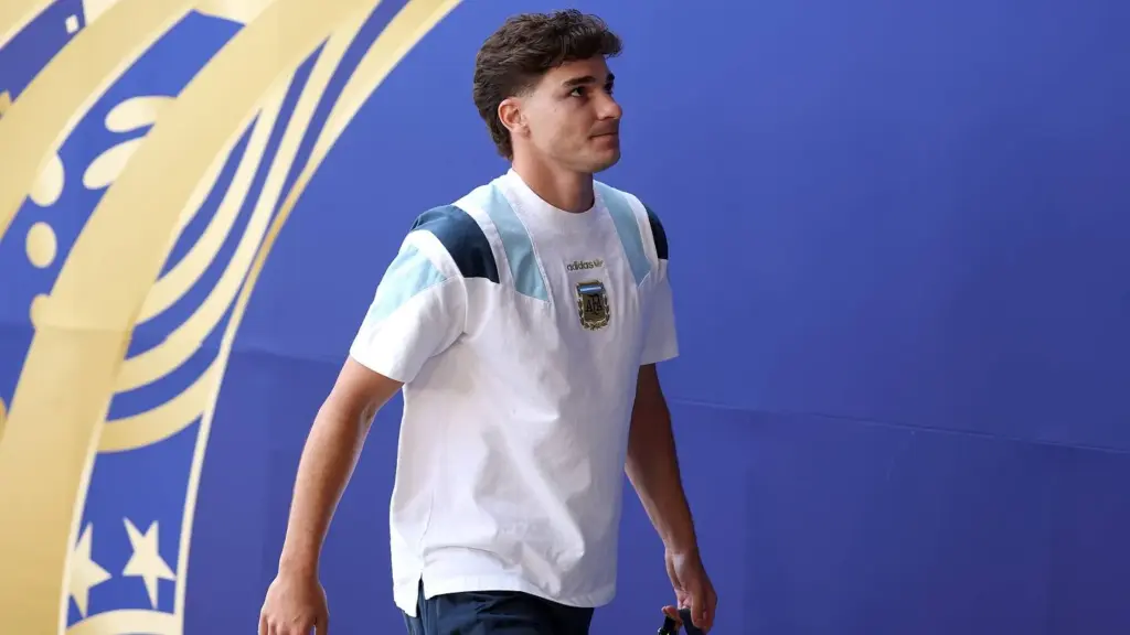 Madrid: Julian Alvarez’s future at Atletico remains uncertain amid Barcelona interest